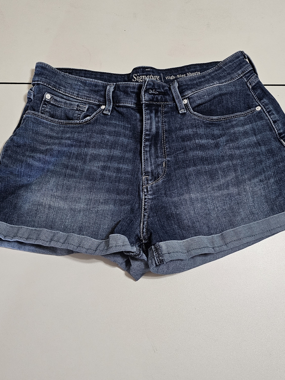 Signature Levi Strauss High-Rise Rolled Hem Jean Denim Shorts Waist 30"